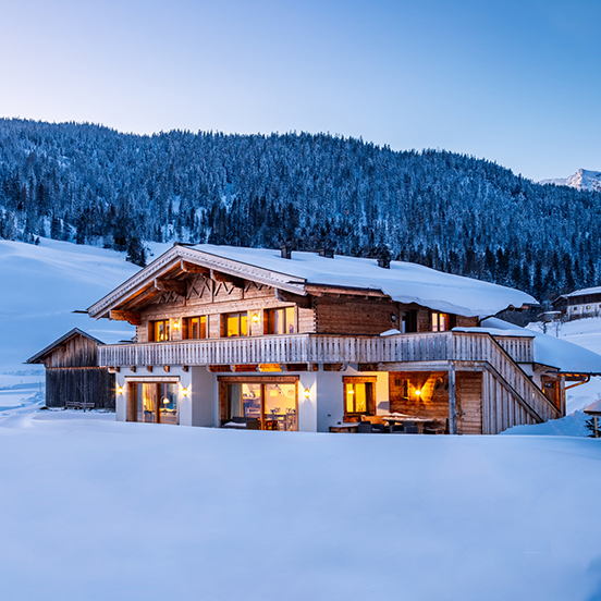 Homeowners insurance illustration — protect your home and property with Ronnie Siniard Insurance